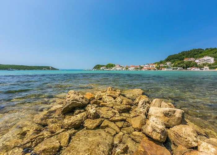 Apartment And Zora Kampor